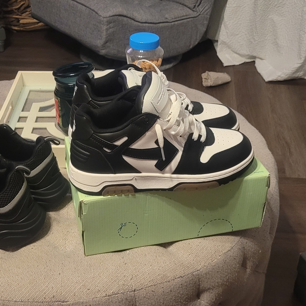 Off White OOO